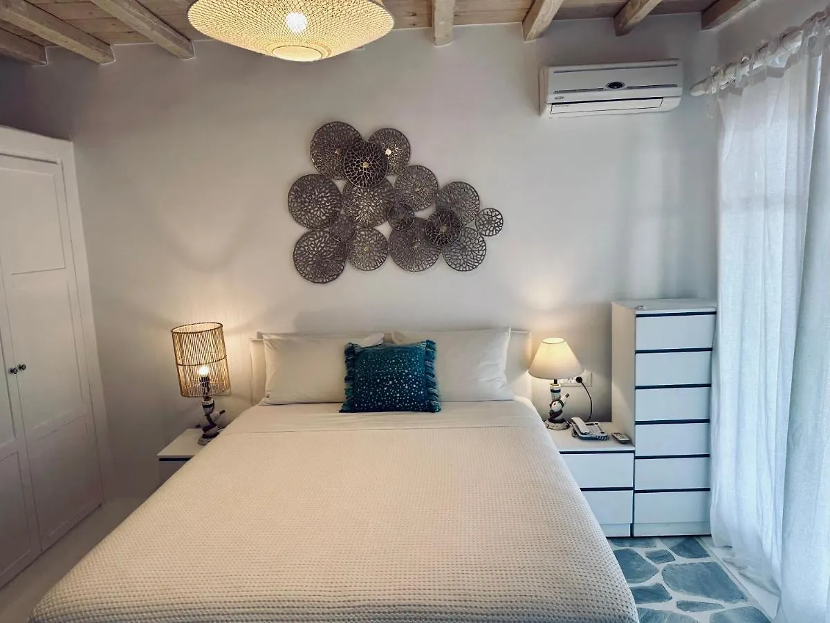 Helios Max Villa Mykonos Town 0*,  Greece