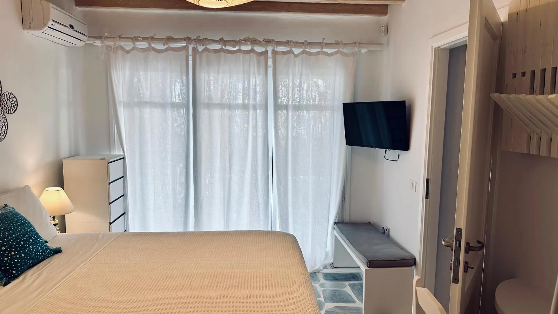 Helios Max Villa Mykonos Town