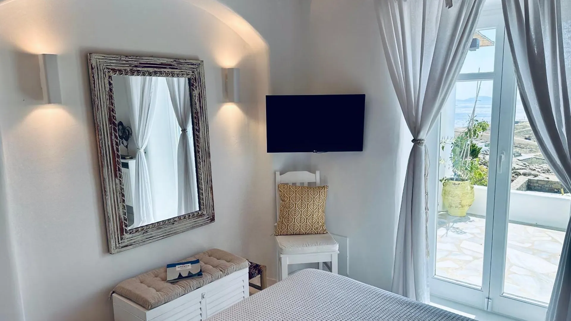 Helios Max Villa Mykonos Town