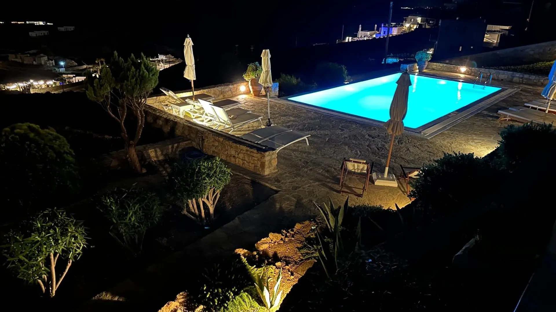 Helios Max Villa Mykonos Town 0*,