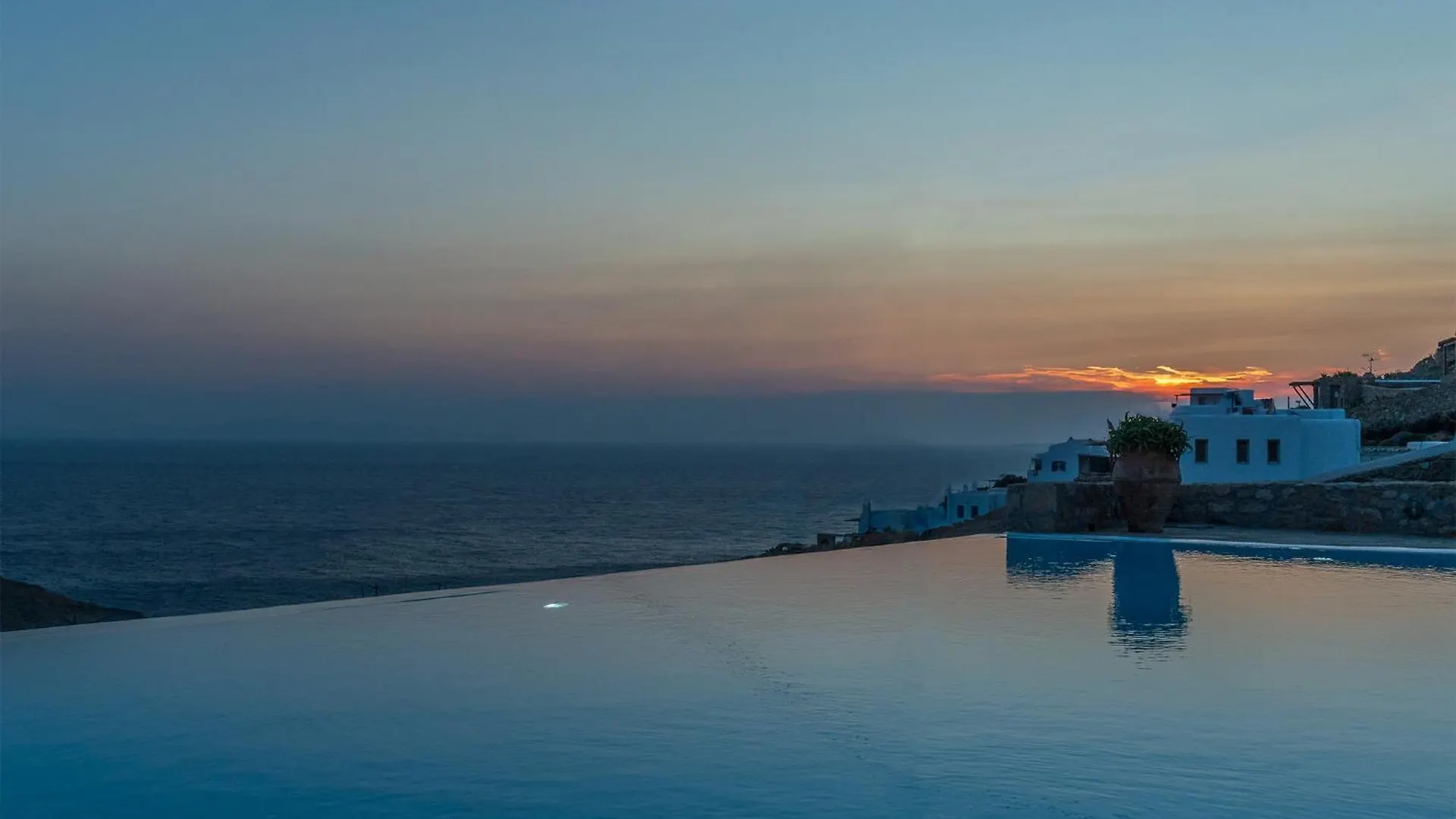 Helios Max Villa Mykonos Town Grecja